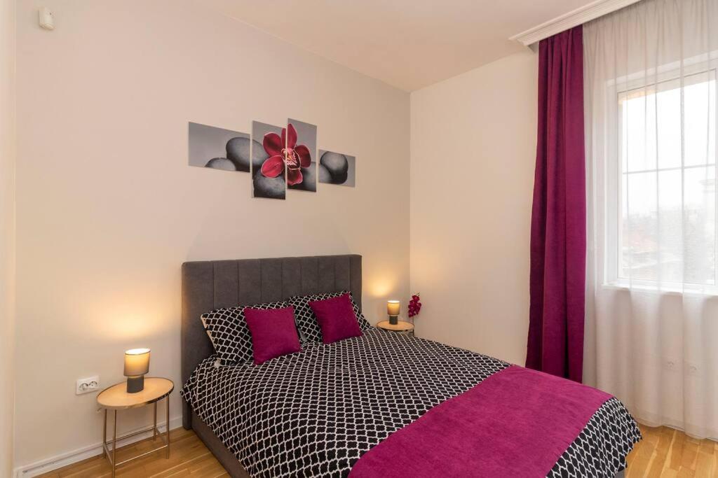 Spacious Aristocratic Apt. With A Colourful View Sofia Bagian luar foto