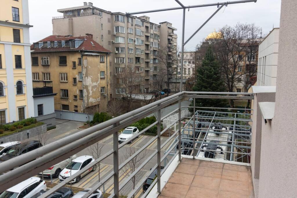 Spacious Aristocratic Apt. With A Colourful View Sofia Bagian luar foto