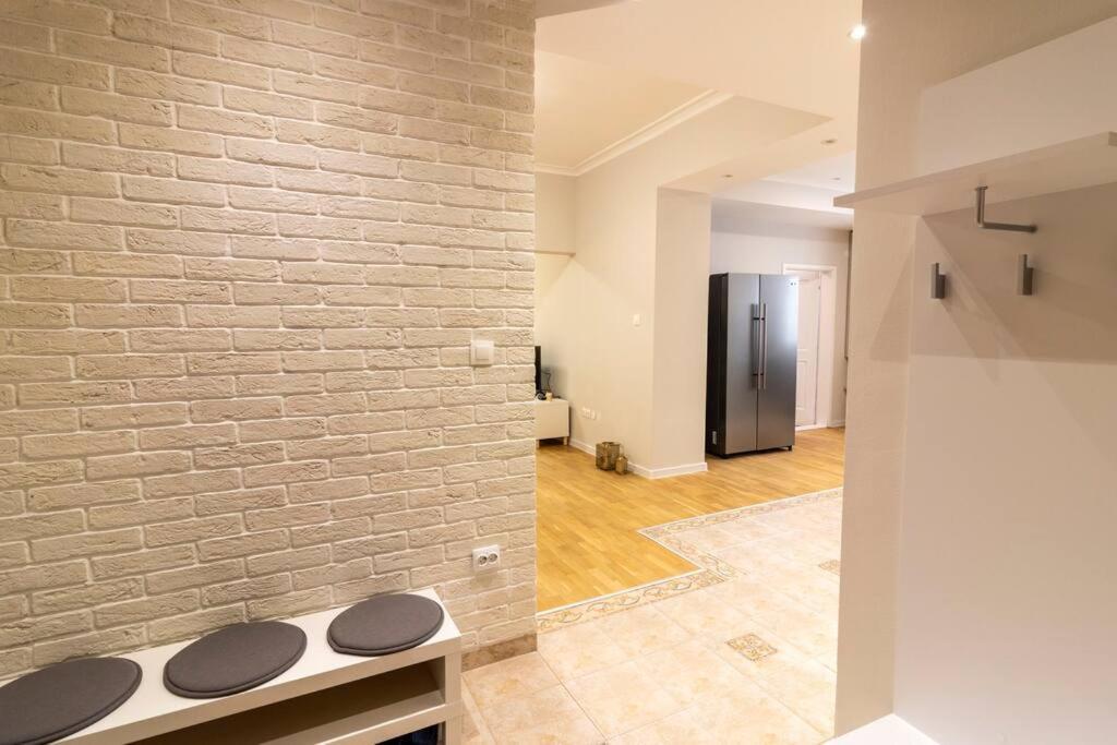 Spacious Aristocratic Apt. With A Colourful View Sofia Bagian luar foto