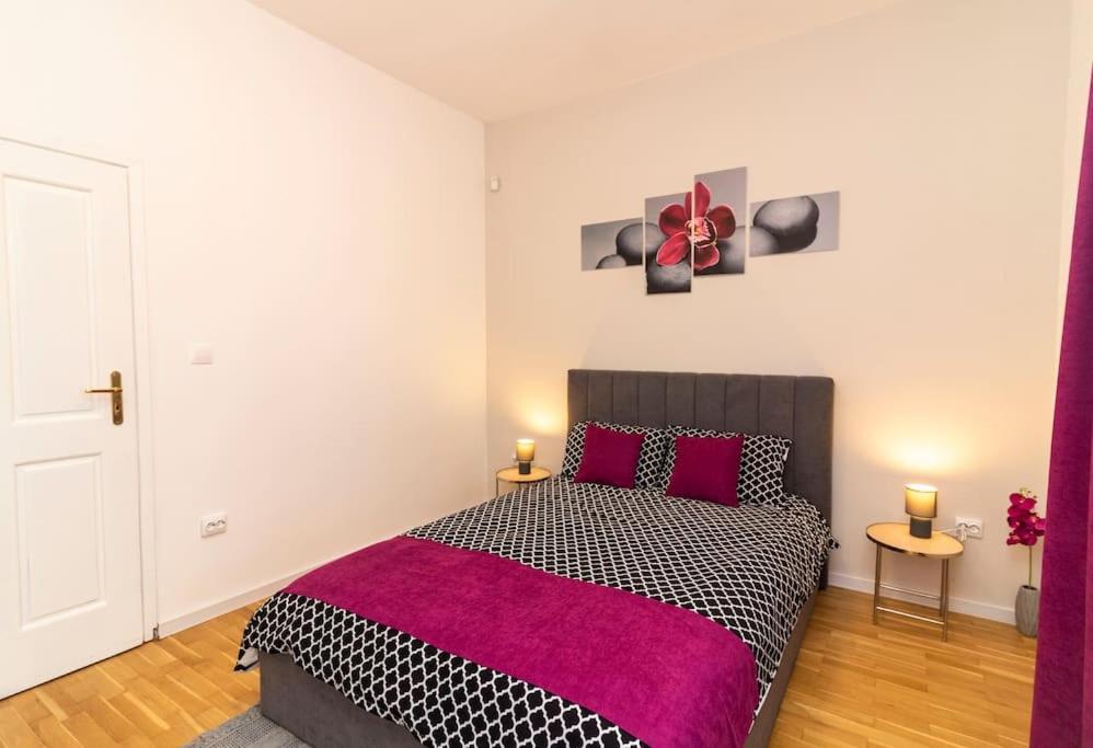 Spacious Aristocratic Apt. With A Colourful View Sofia Bagian luar foto